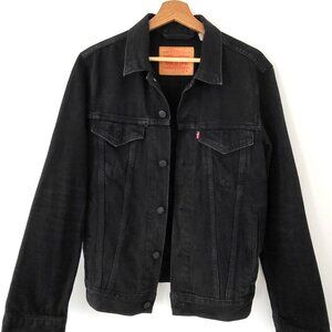 Levi’s Black Denim Trucker Men's Jacket I Size S, Classic Fit, Button Front
